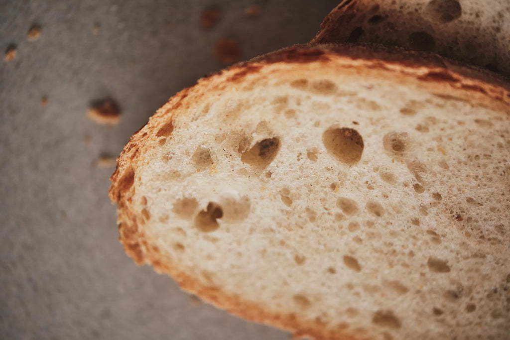Holzkohlebrot