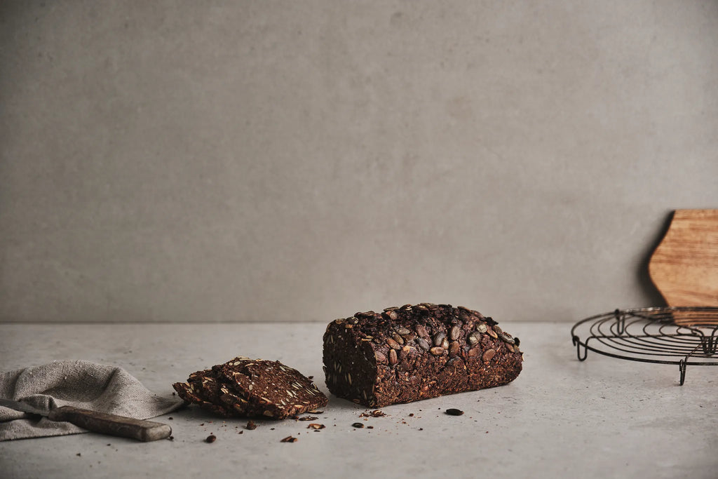 Kürbiskern-Schwarzbrot