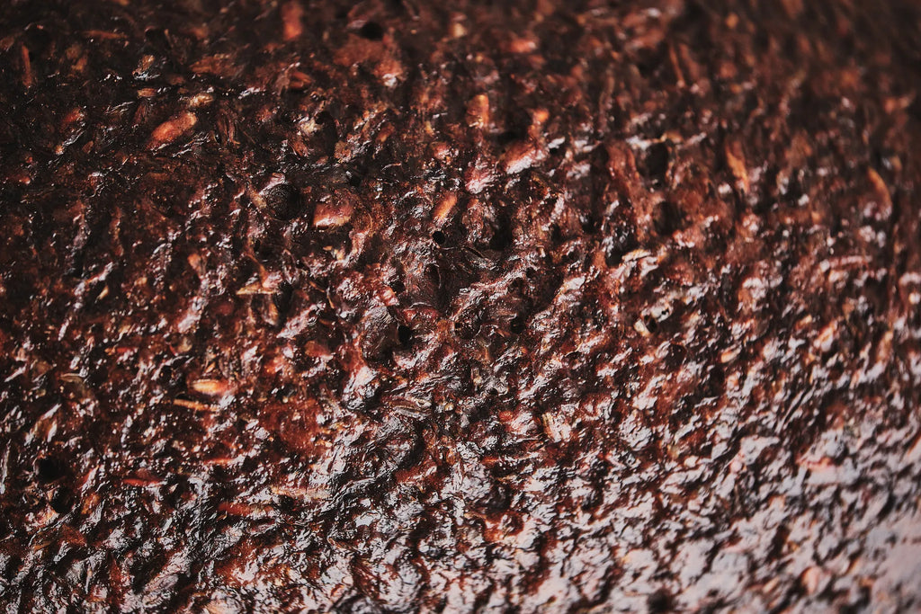 Großes Vollkornschwarzbrot
