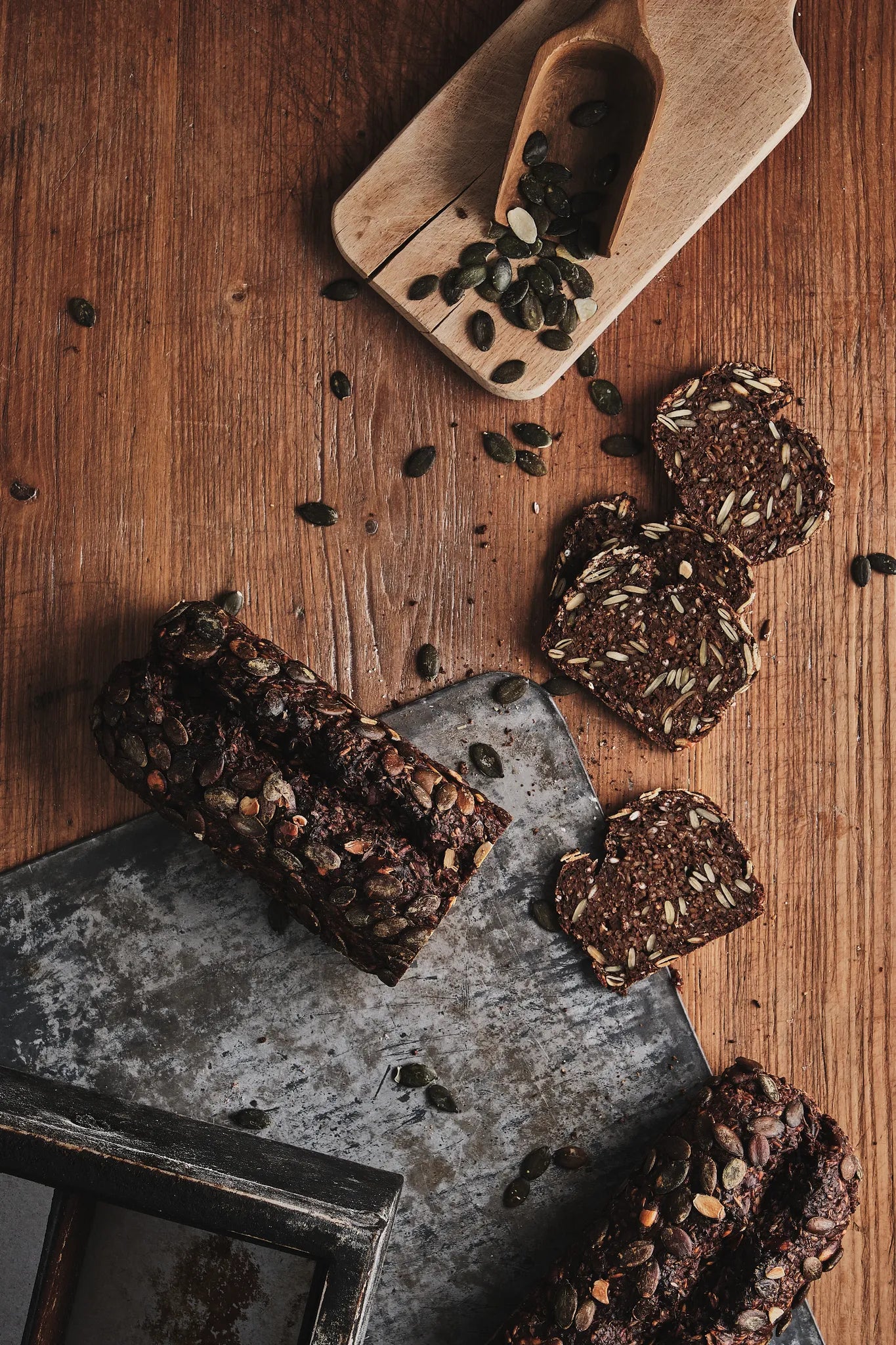 Kürbiskern-Schwarzbrot