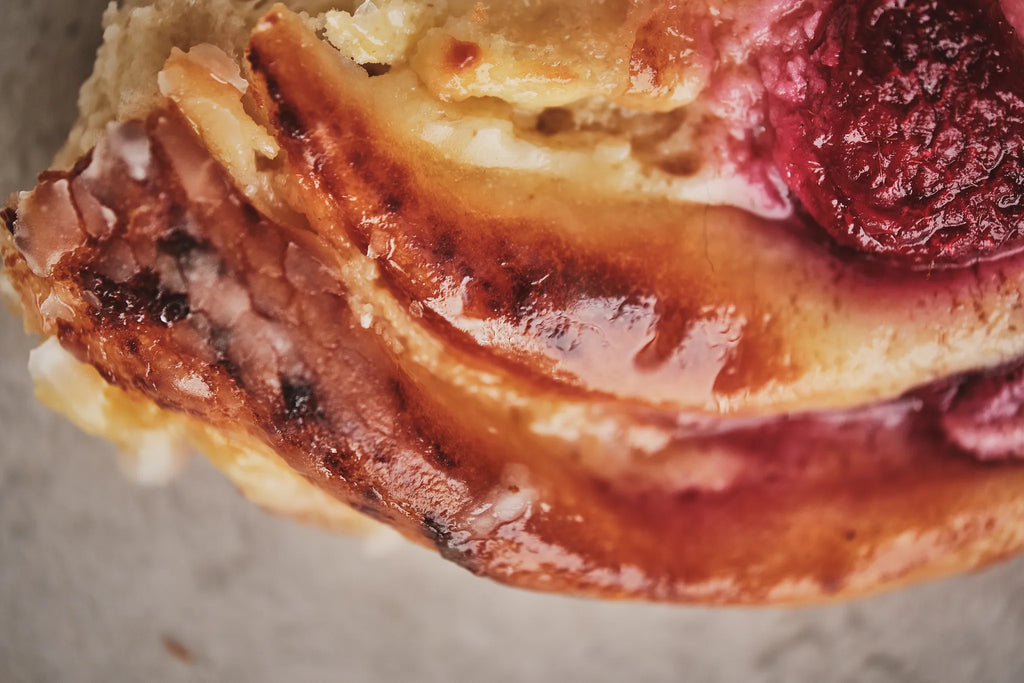 Quarkschnecke mit Himbeeren