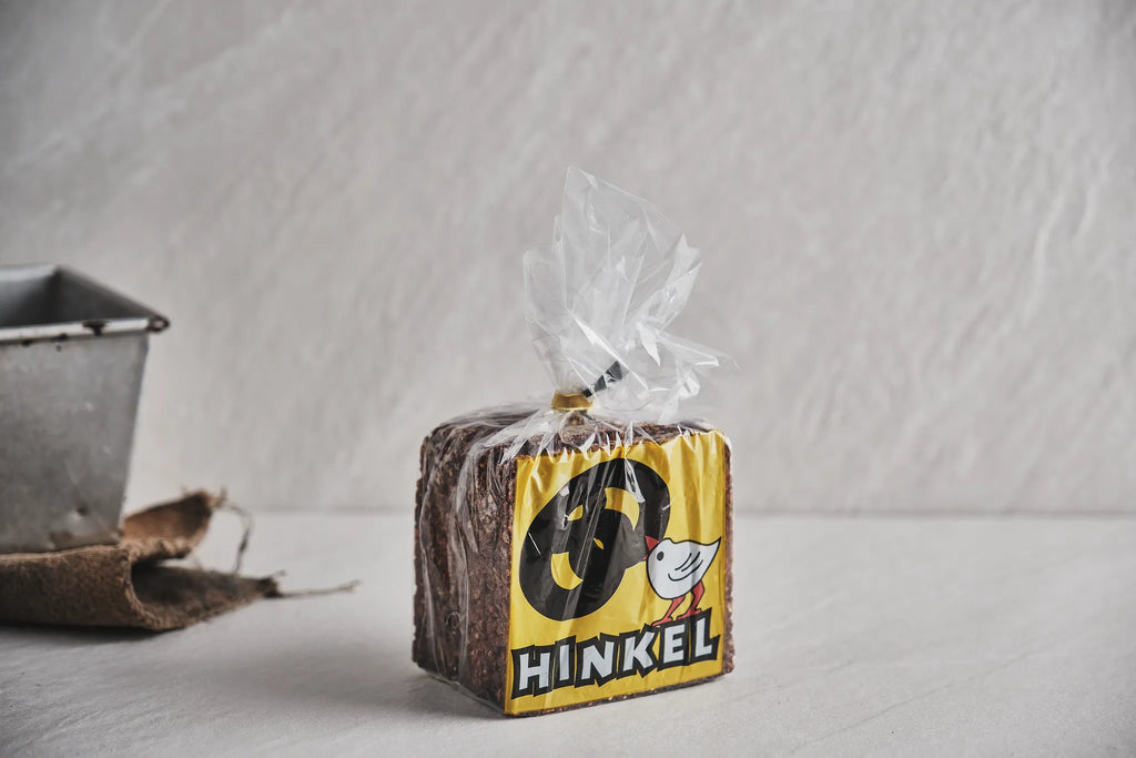Vollkornschwarzbrot (Kasten)